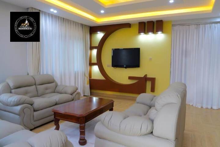Room 3 of 9