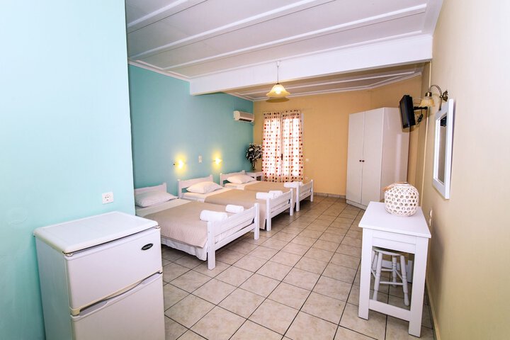 Room 7 of 23