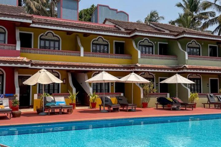 Skylark Resort
