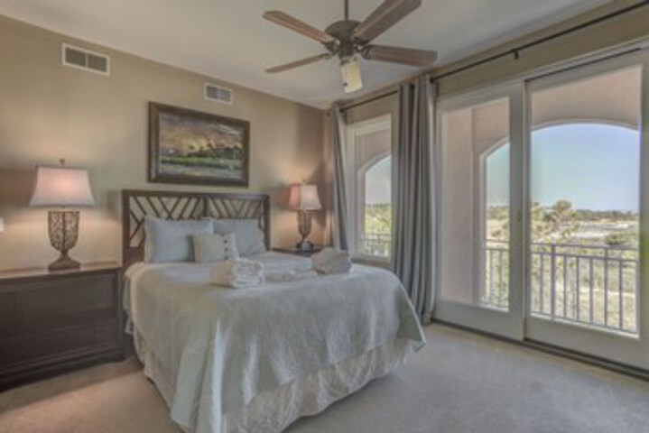 Room 47 of 49