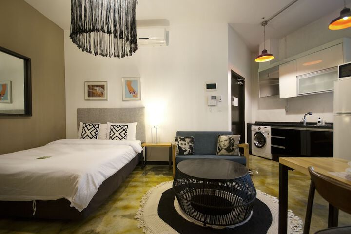 Room 20 of 114