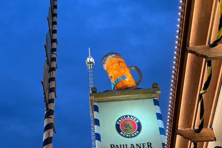 Hotel View 170 of 172