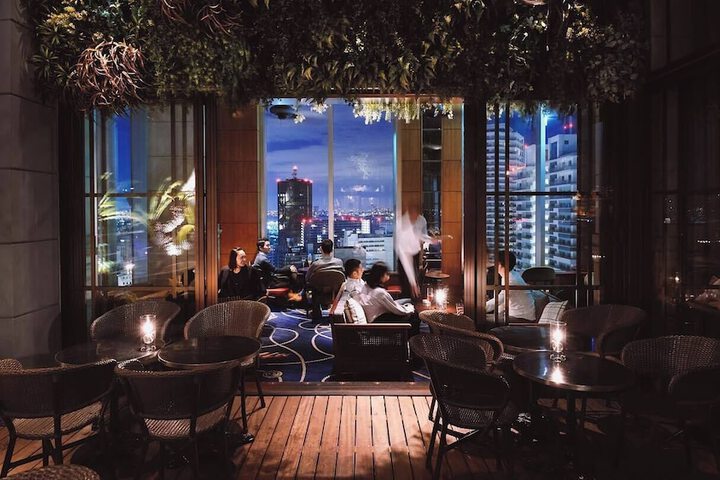 Entrance & Lobby