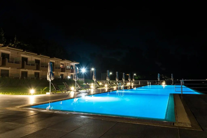 Pool 8 of 11