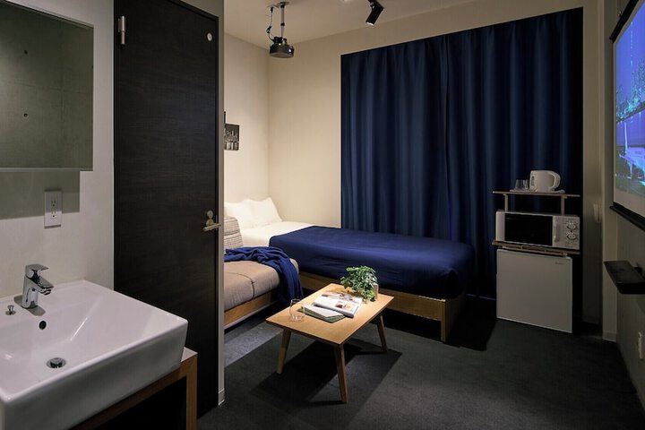 Room 7 of 22