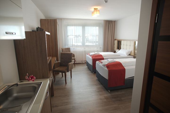 Room 6 of 62