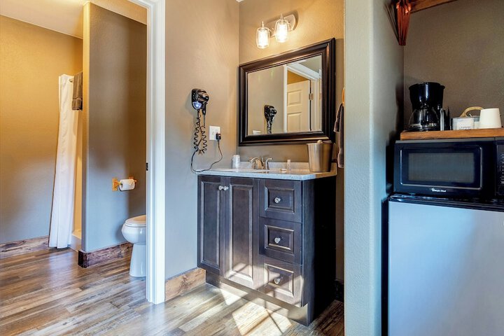 Clean Restrooms