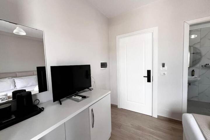 Room 19 of 70