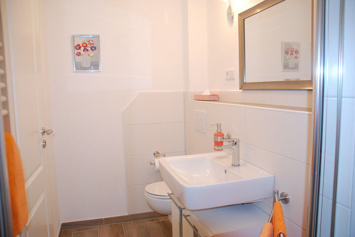 Room 85 of 185