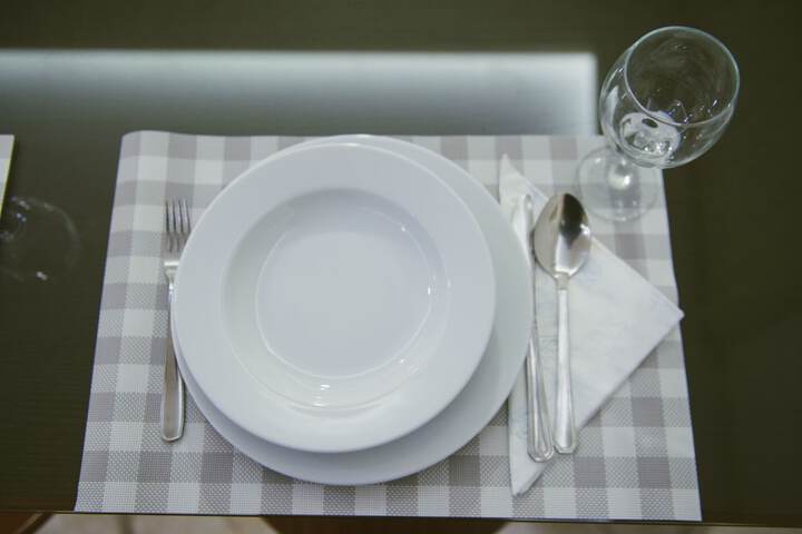 Dining 65 of 103