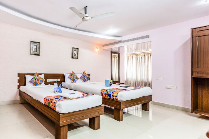 Room 8 of 23