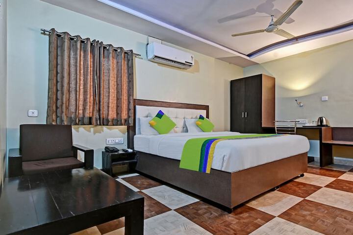 Treebo Dream Palace Near Jaipur International Airport