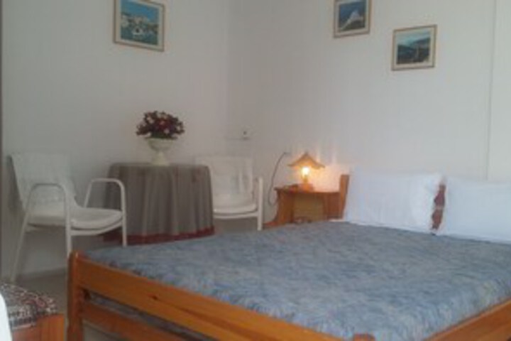 Room 41 of 73