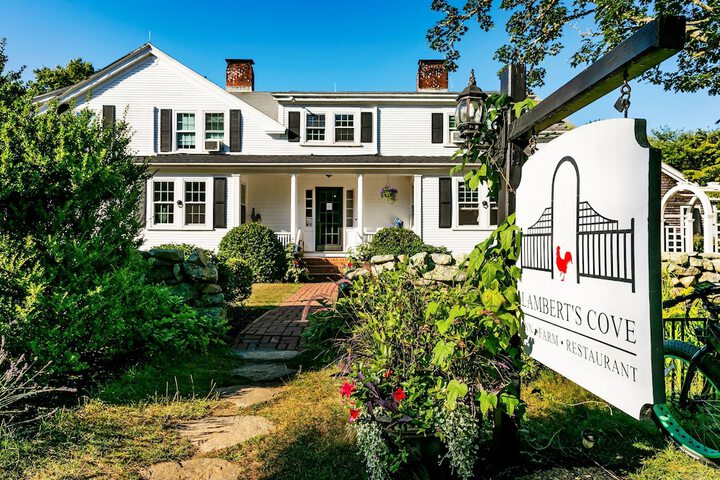 Lamberts Cove Inn in Vineyard Haven, MA