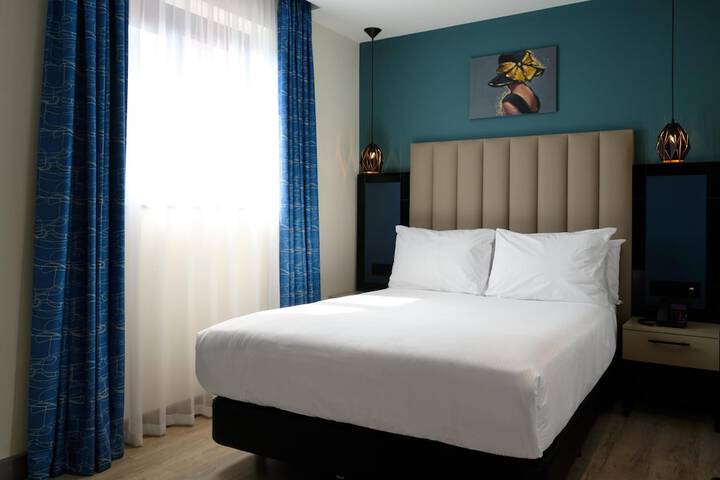 Room 14 of 42