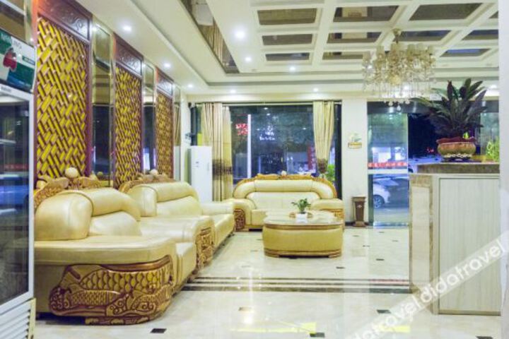 Hotel Interior 8 of 12