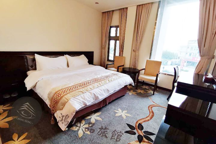 Room 10 of 52
