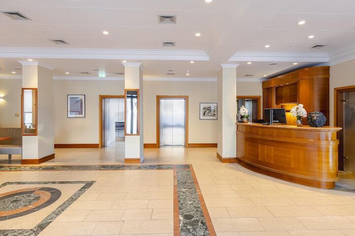 Guest Lobby