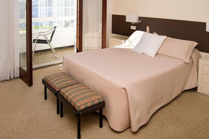 Room 4 of 62
