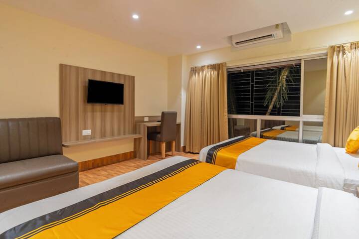 Room 10 of 31