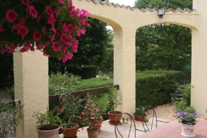 Terrace/Patio 18 of 19