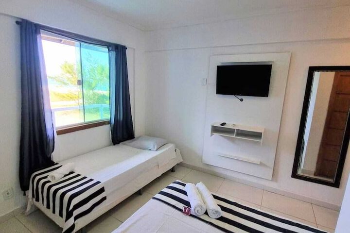 Room 28 of 159