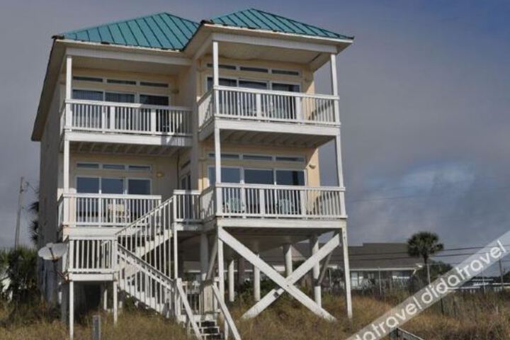 Vacation Homes by The Sea