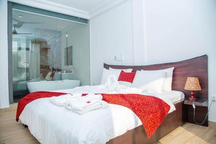 Room 5 of 29