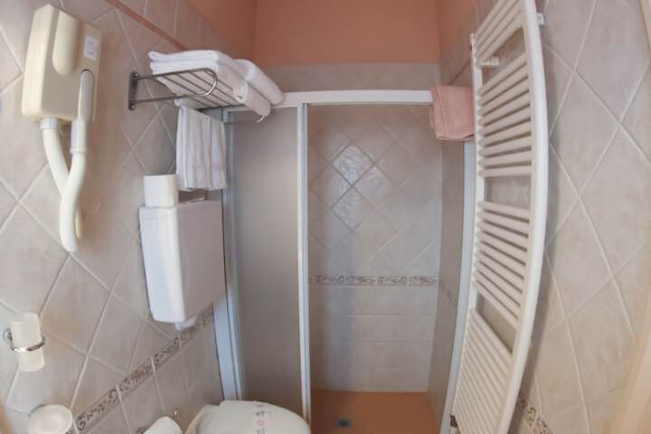 Room 20 of 61