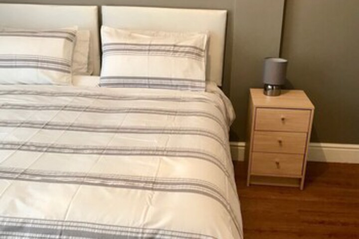 Room 12 of 13