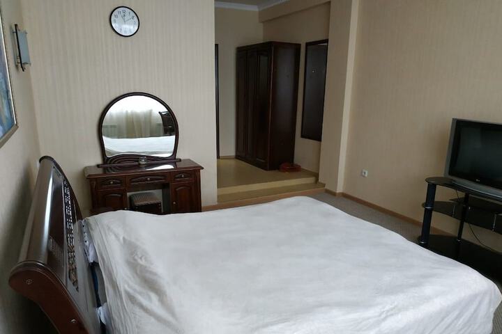 Room 7 of 41