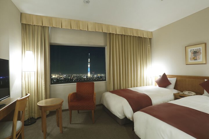 Room 19 of 53
