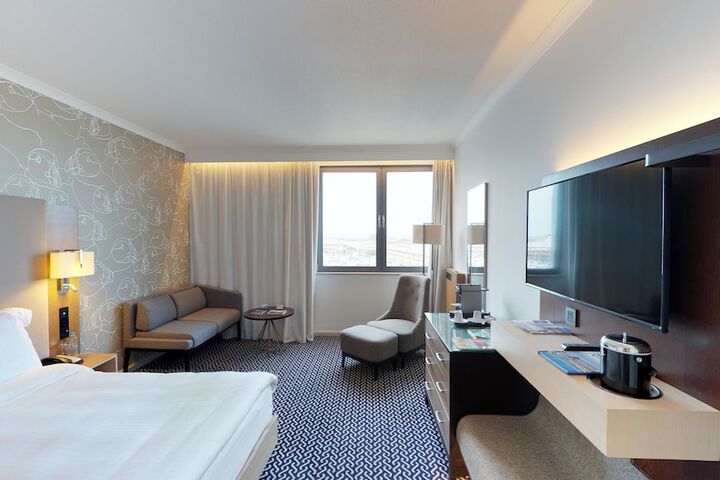 Room 29 of 118