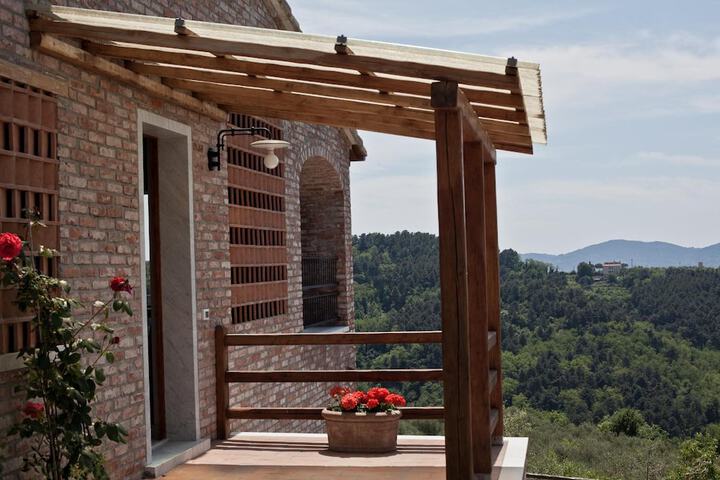 Terrace/Patio 14 of 34