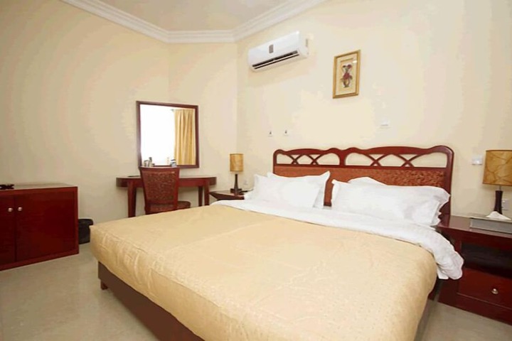 Room 3 of 24