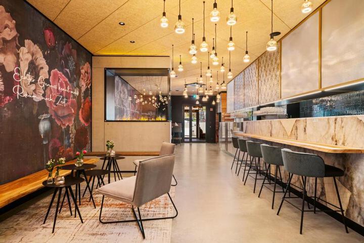 General 1 of 61