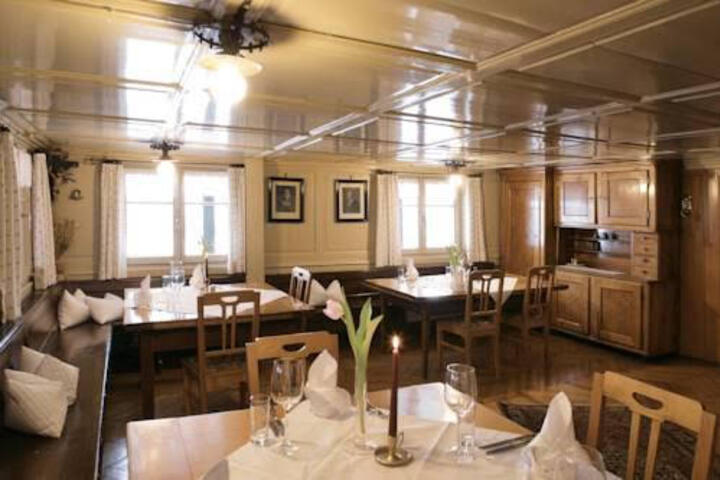 HOTEL ROESSLE