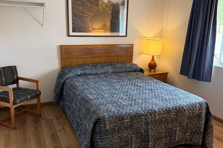 Room 25 of 75