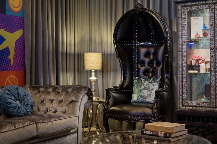Guest Lobby