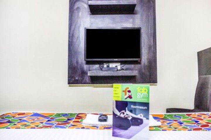 Room 15 of 19