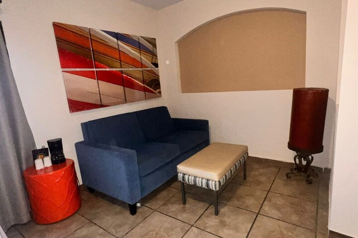 Room 34 of 112