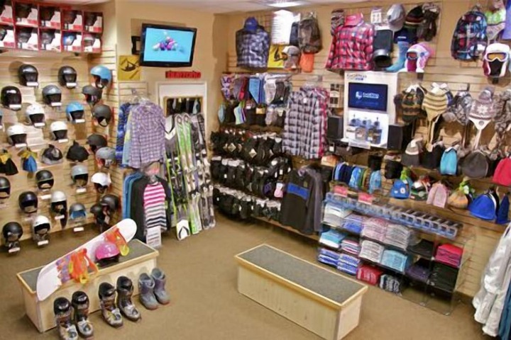 Gift Shop 18 of 23