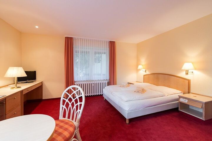 Room 10 of 53