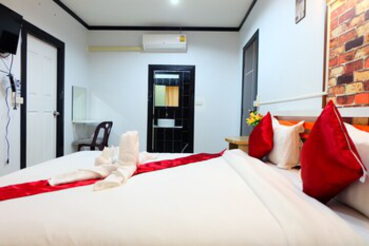 Room 15 of 20