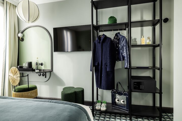 Room 50 of 108