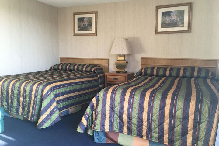 Room 12 of 50