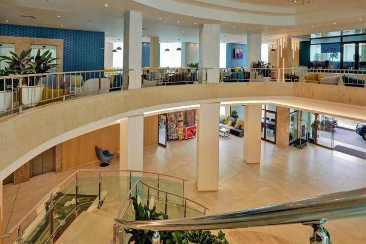 Hotel Interior 12 of 58