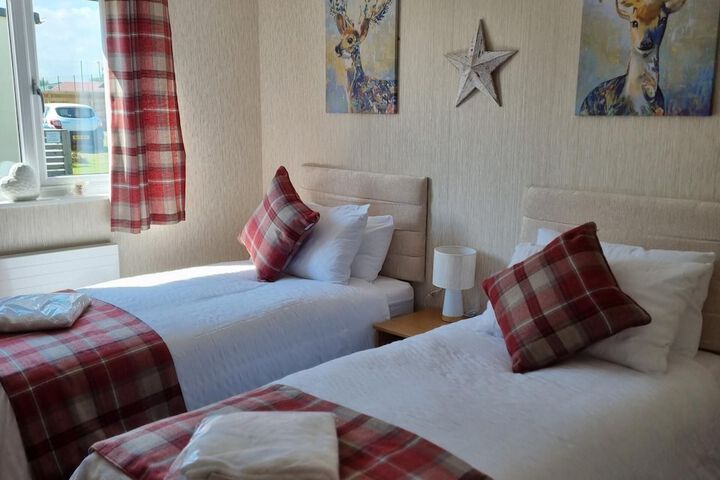 Room 3 of 17