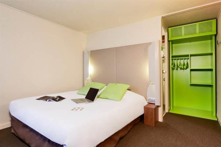 Room 5 of 55