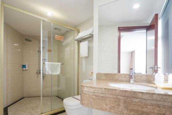 Fortune Hotel